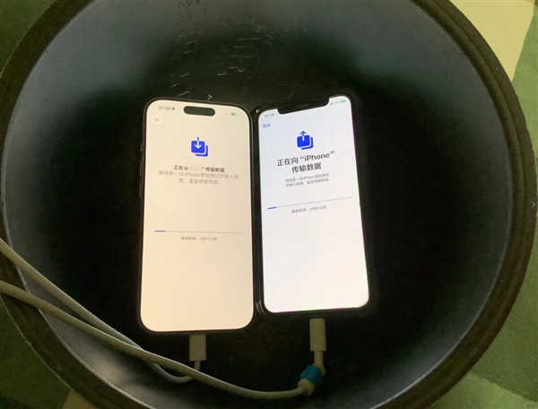 苹果回应iPhone放电饭煲内胆传数据更快:属实没必要