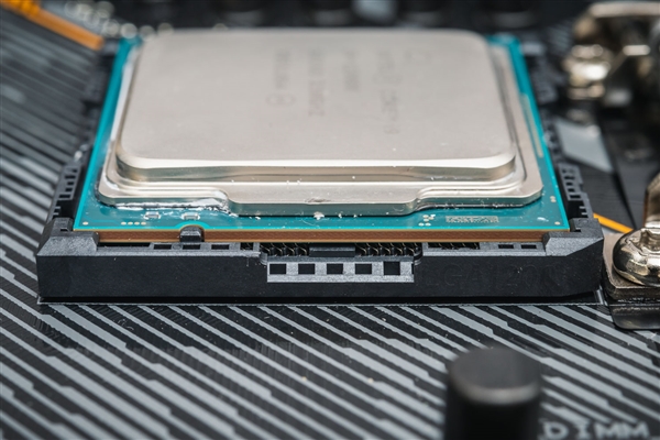 荷兰或放宽限制，中国安世芯片首批发货