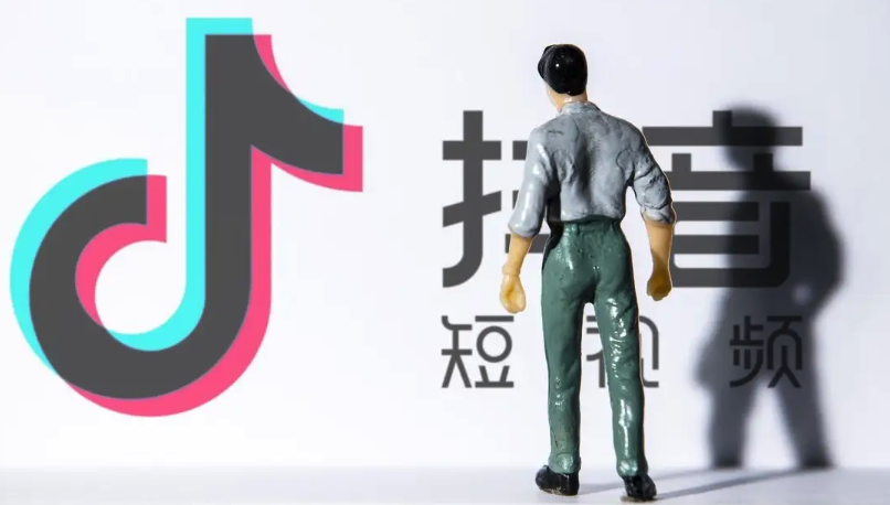 抖音精选封面怎么做_抖音精选视频吸睛封面设计教程