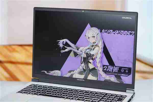 长江存储PC42Q SSD加持！ 七彩虹隐星P16 Pro图赏