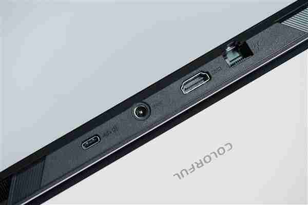 长江存储PC42Q SSD加持！ 七彩虹隐星P16 Pro图赏