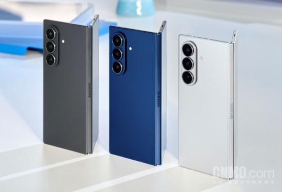 三星折叠屏销量暴涨，市占率升至31%