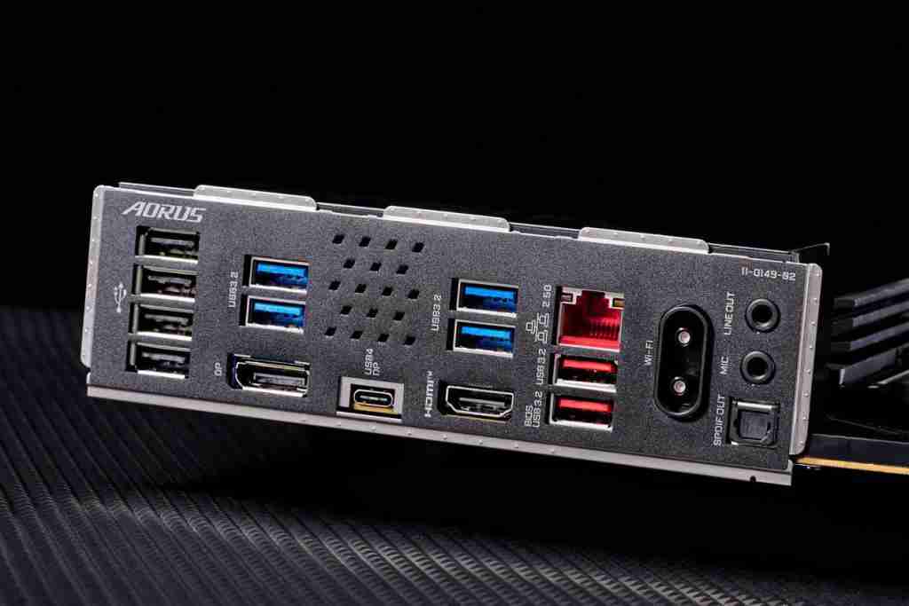 技嘉 B860M AORUS PRO WIFI7 电竞雕主板深度评测:主流价位下的高端电竞利器