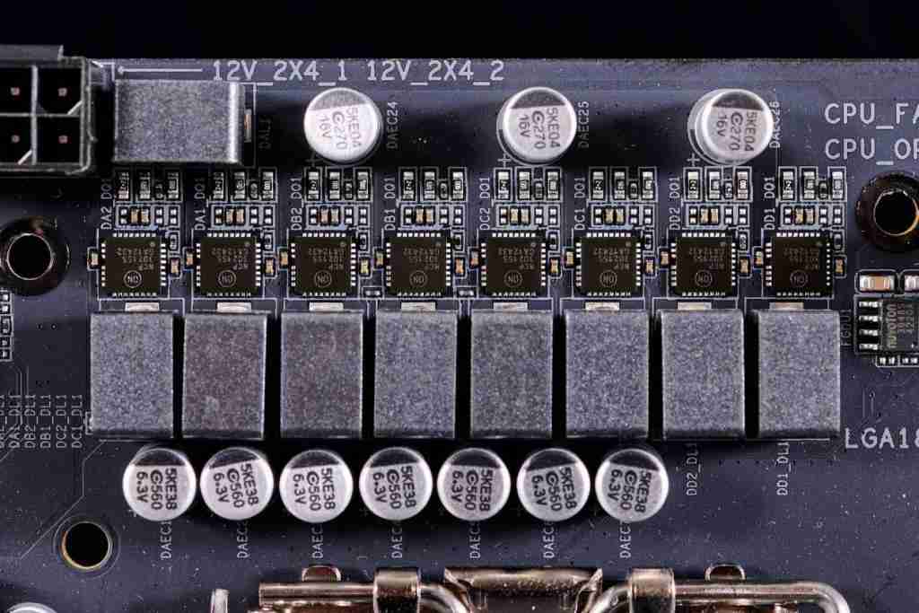 技嘉 B860M AORUS PRO WIFI7 电竞雕主板深度评测:主流价位下的高端电竞利器