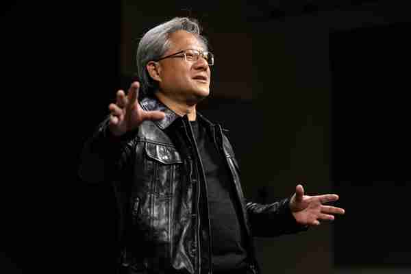 美国高官：中国拒绝买英伟达H200芯片 力挺国产半导体！