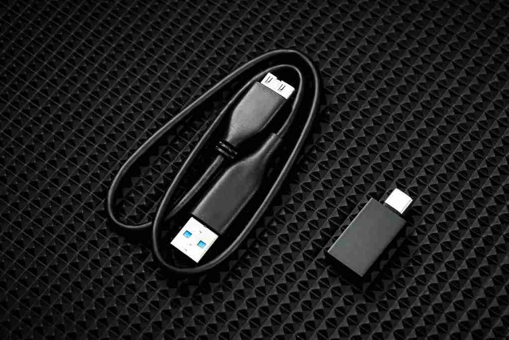 焕新来袭,实力如一——闪迪 ELE 移动固态硬盘开箱试用 助力高效数字生活