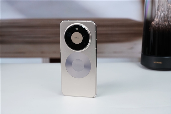 华为Mate 80 GTS性能全开，明年3月发布