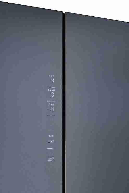 行业“零嵌”新标杆——博世全域智净M7s冰箱荣膺红顶奖