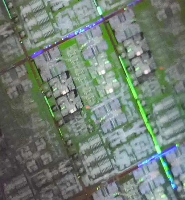 Intel Panther Lake实物曝光！18A制程大成功：已达预期密度目标