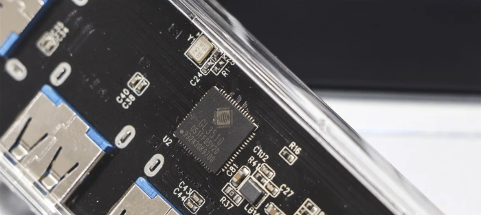 海盗船Dominator Platinum DDR5内存 RGB灯效同步测试