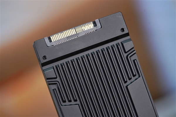 14年等一回！Windows Server 2025原生支持NVMe SSD