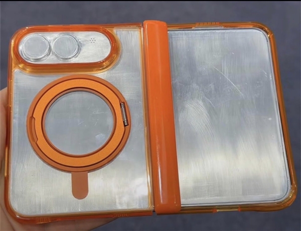 iPhone Fold保护壳模具曝光，外观确认无误