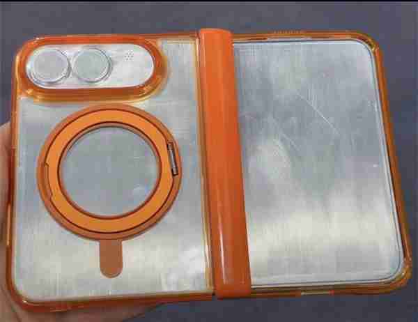 外观无悬念了！首款iPhone Fold保护壳模具偷跑