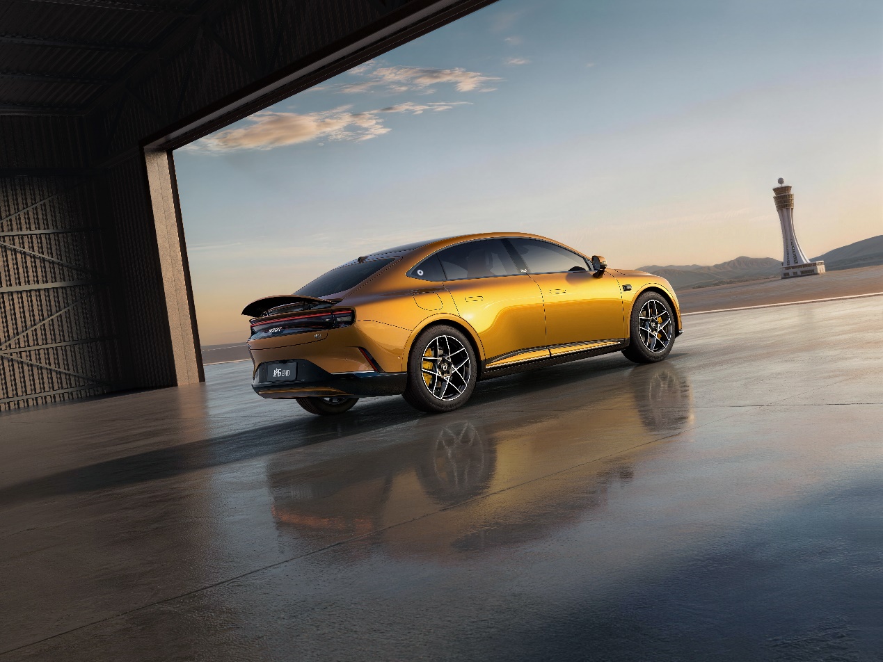 打破尺寸边界，重塑掀背美学：smart精灵6号即将全球首秀