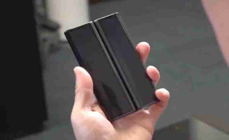 小米也有三折叠?