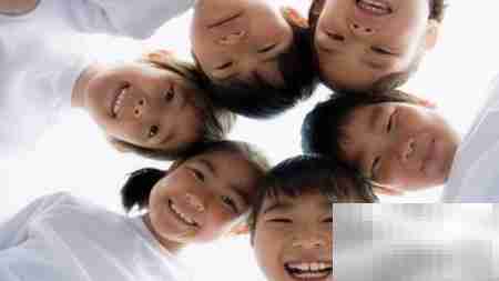 整容低龄化背后的成因