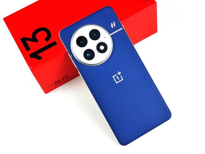 一加 13 影像系统曝光：哈苏联合调教，主摄采用索尼最新旗舰传感器