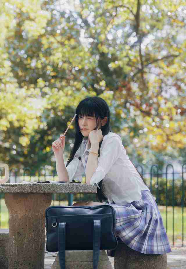 在秋日开始之前 佳能 EOS R6 Mark II 人像摄影体验