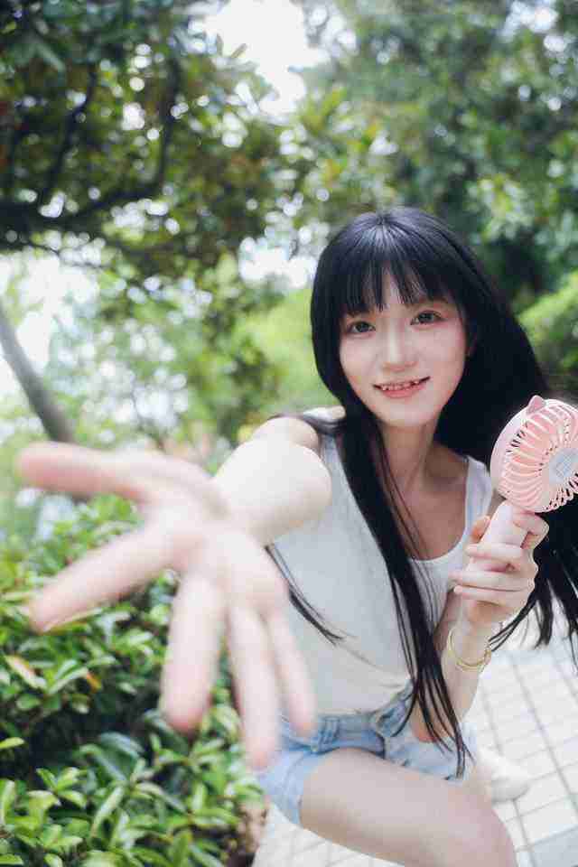 在秋日开始之前 佳能 EOS R6 Mark II 人像摄影体验