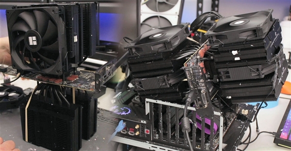 RTX 2060双CPU散热器实测：温度降35°C！