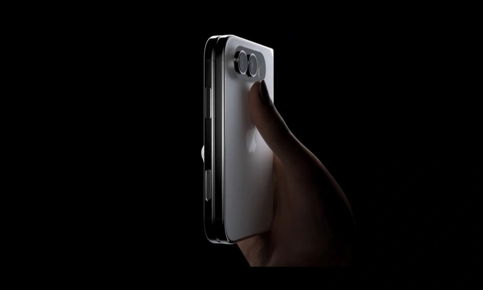 苹果折叠 iPhone Fold 渲染图再曝:后摄缩小凸起,整体更精致
