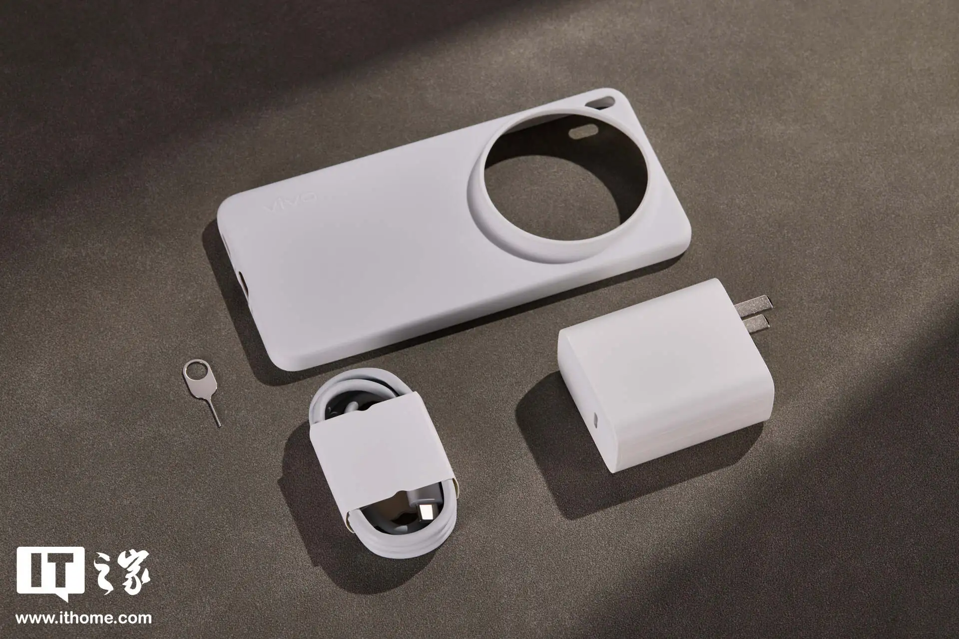 vivo X300 Ultra 摄影师套装图赏:用专业相机思路打造的“专业 V 单”