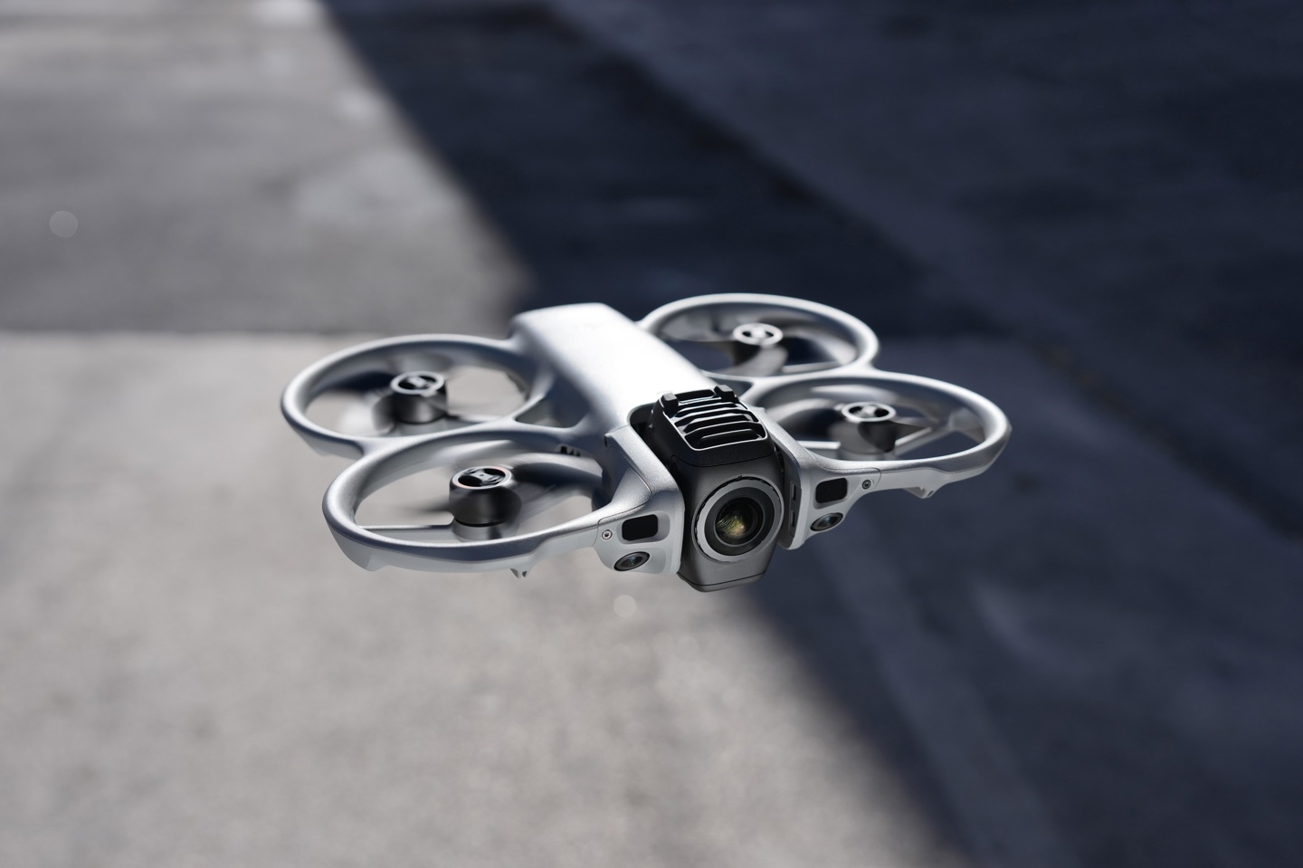 大疆首款全景无人机 DJI A vata 360 发布:8K 画质、O4+ 全高清图传,2788 元起