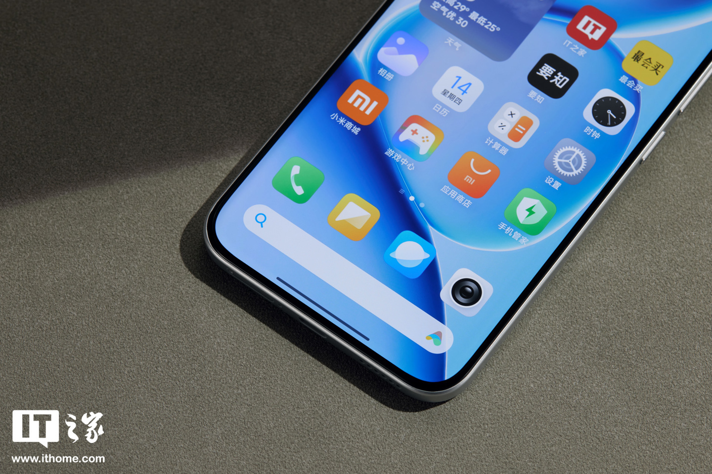 消息称某厂迭代子系新机测试 10000mAh 电池 +100W 快充,预计为小米 REDMI 旗下