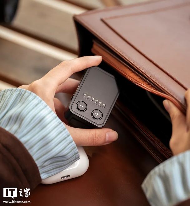 唯卓仕 Vintage Z2 Mini 折叠闪光灯发布:支持 TTL、闪光指数 GN6,首发 148 元