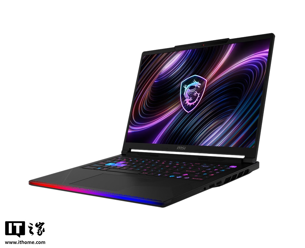 微星推出 2026 款泰坦 16 MAX 笔记本:Ultra 9 285HX + 32G + 1T,可选 RTX5070Ti/5090,22999 元起