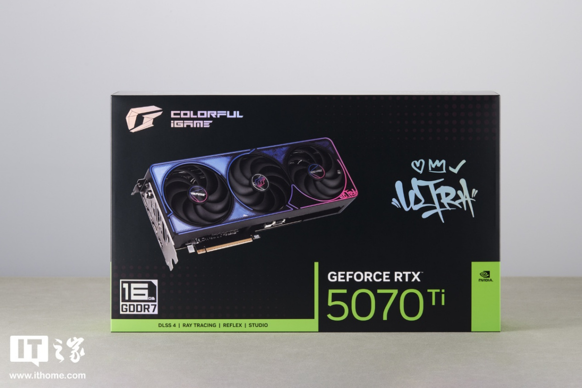七彩虹 iGame RTX 5070 Ti Ultra SFF 显卡图赏:嘻哈涂鸦风,设计更潮酷
