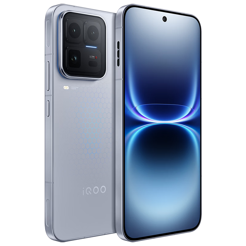 iQOO 15 Ultra 手机发布：骁龙 8 Elite Gen5、主动散热风扇 + 压感肩键，5499 元起