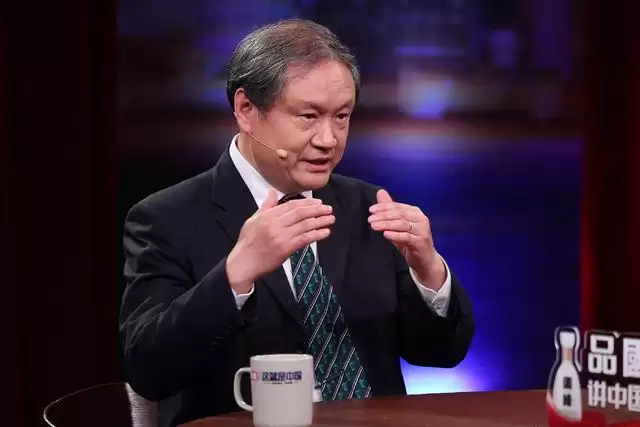 中美科技竞争白热化 国产AI凭何逆风翻盘?