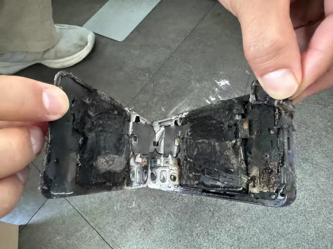 韩国用户曝三星Galaxy S24无故起火爆炸 消防部门确认锂电池自燃