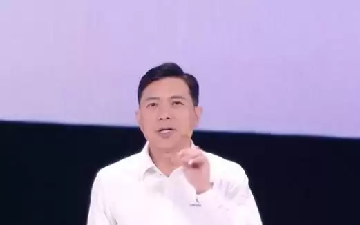 李彦宏：企业CEO都需要思考你的“智能体优先策略”