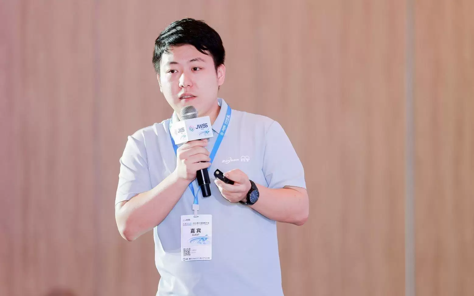 集微首届存储论坛研判供需拐点,国产替代迎来历史窗口