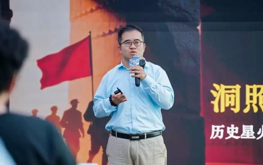 优质内容创作者为何青睐上海?他们提到政策支持、行业生态与城市氛围