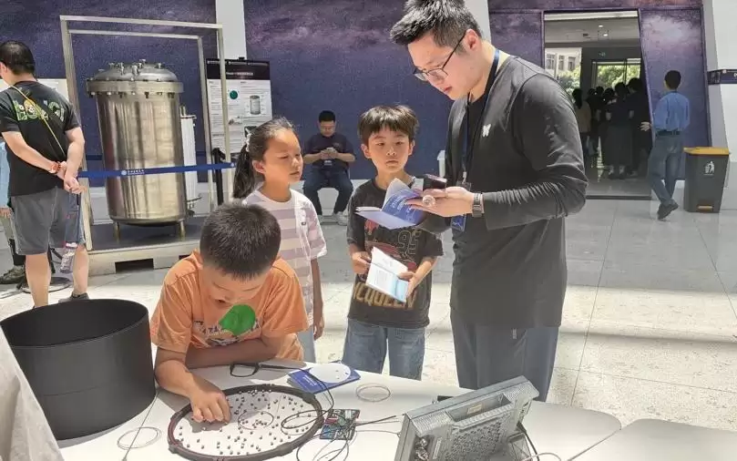 粒子可触、星河可见,上海交大两大重点实验室开放前沿科学现场