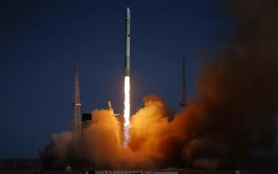 21个月打造运力重器,长征十二号乙运载火箭首飞成功
