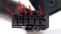 RTX 5090又出事了!外媒测试时接口直接冒烟