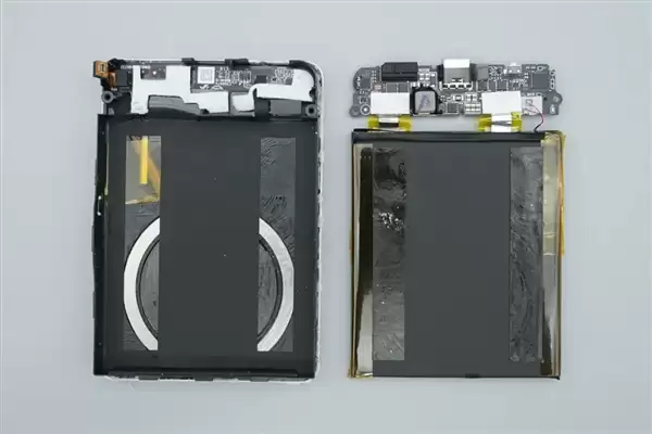 拆解报告：小米金沙江10000mAh 45W超薄磁吸移动电源