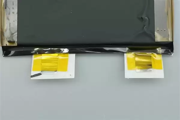 拆解报告：小米金沙江10000mAh 45W超薄磁吸移动电源