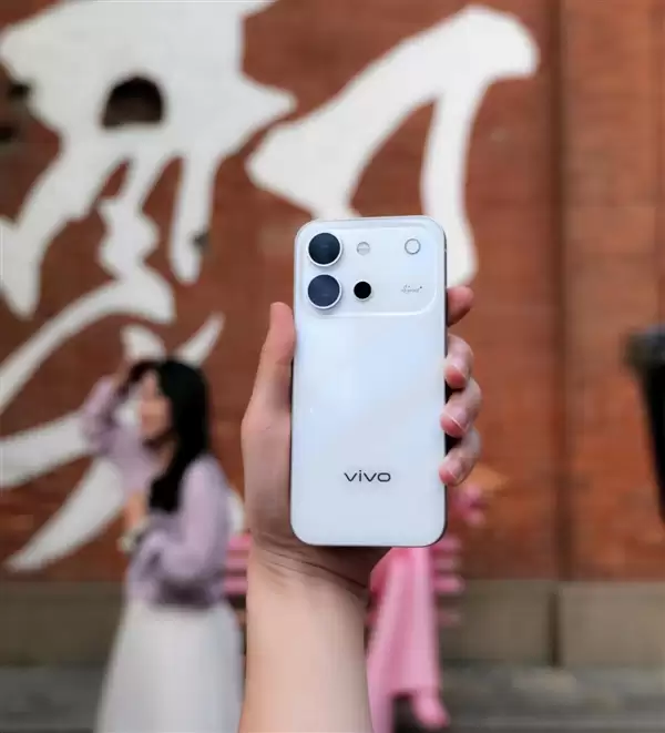 转动如星海闪烁!vivo S60星星海图赏