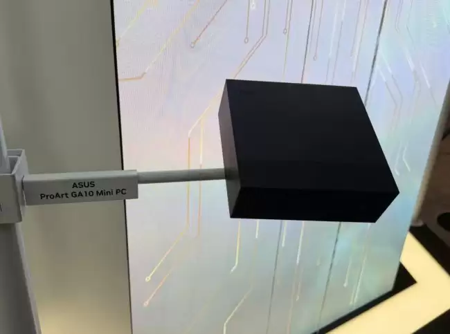 联想、华硕、戴尔、微星旗下 RTX Spark 迷你主机亮相台北电脑展 均配备万兆网口