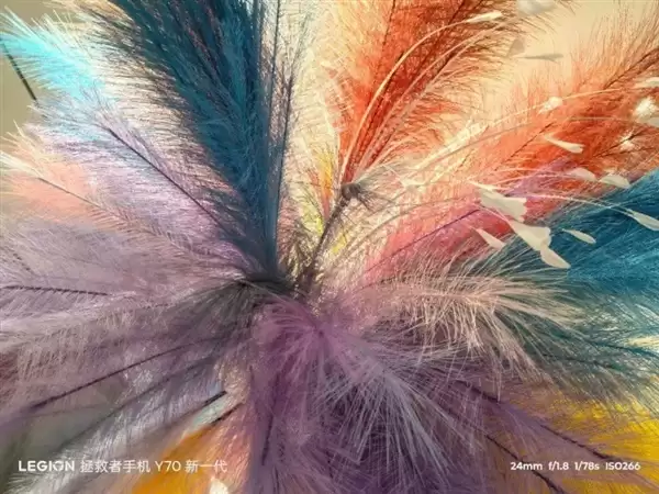 联想拯救者Y70新一代上手：第五代骁龙8性能释放迅猛