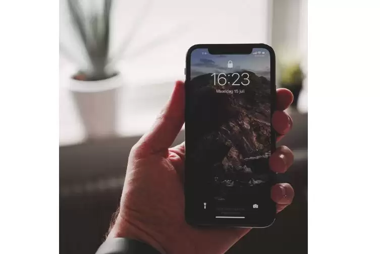 iPhone 屏幕会在哪些情况下失灵? iPhone 屏幕会在哪些情况下失灵?