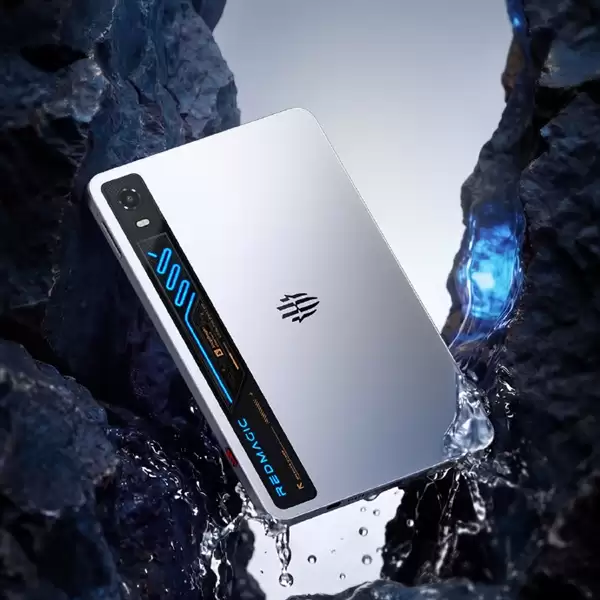 红魔游戏平板5 Pro外观正式公布:行业唯一RGB水冷设计 透明机身超酷炫