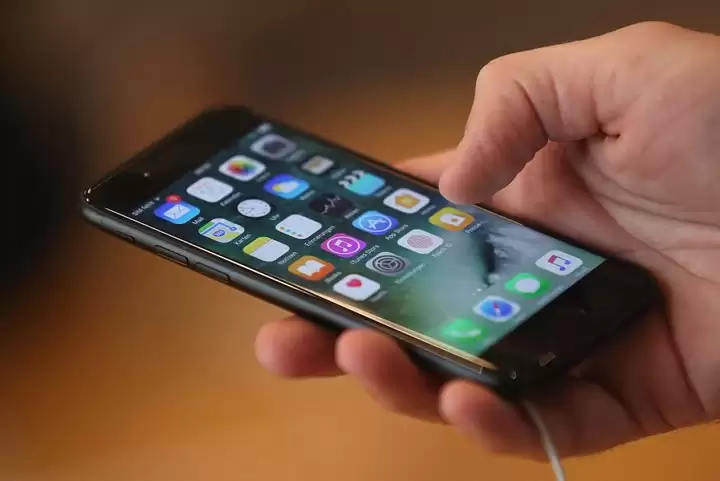 iPhone「降速门」是怎么回事?为什么苹果会向用户赔钱? iPhone「降速门」是怎么回事?为什么苹果会向用户赔钱?