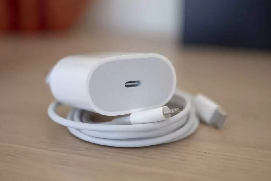 65W 氮化镓充电器是什么,iPhone 可以使用吗? 65W 氮化镓充电器是什么,iPhone 可以使用吗?
