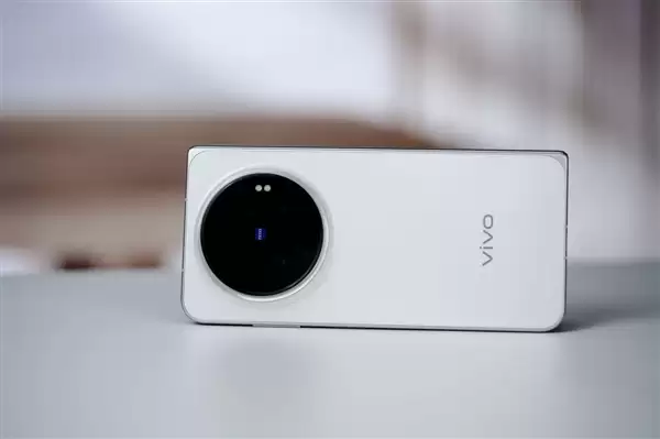 蓝厂最强折叠屏！vivo X Fold 6图赏